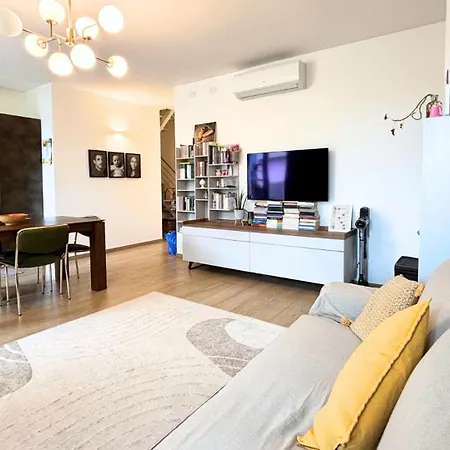 Apartamento Cn031 - Gatteo A Mare, Nuovo Bilocale Con Terrazzo E Garage